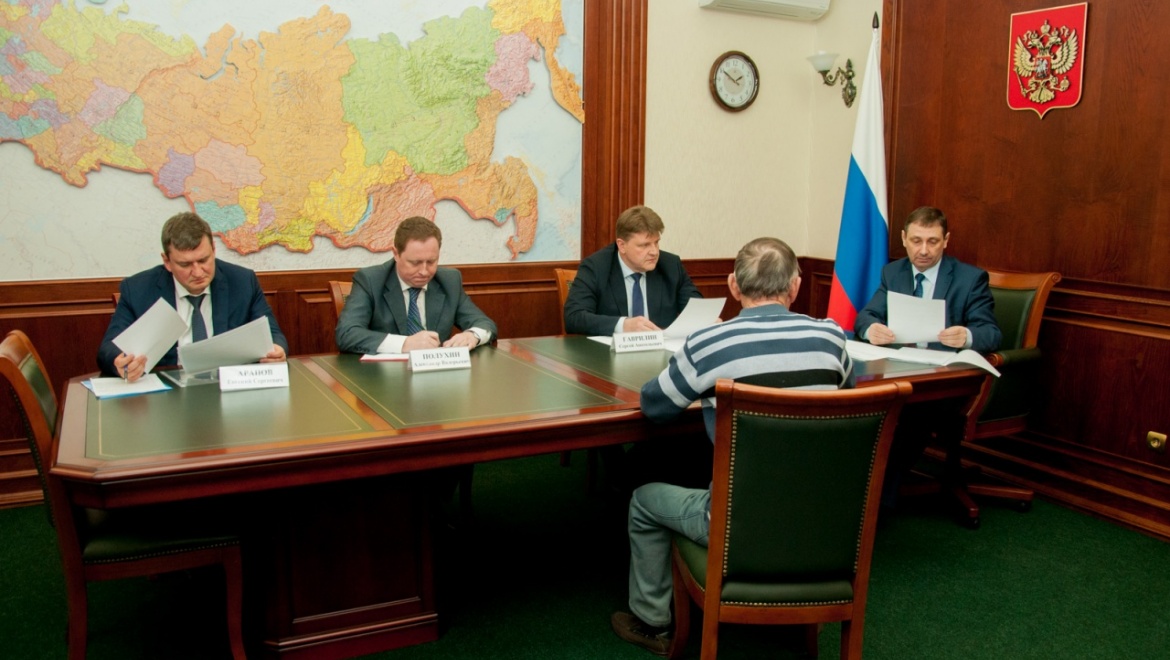 Помощник полпреда провел прием оренбуржцев