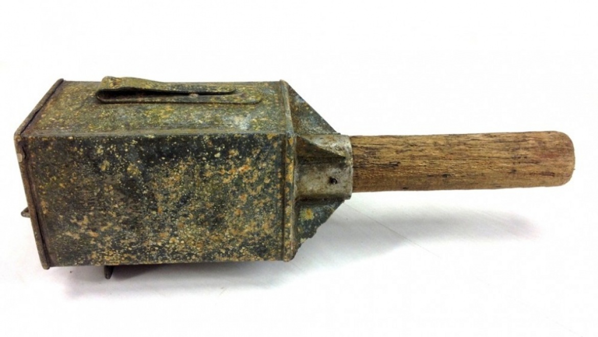 Обнаружил гранаты Первой мировой в своем сарае