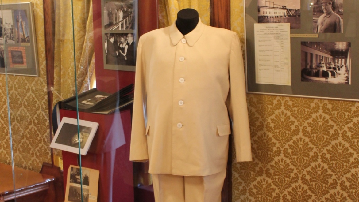 Оренбуржцы привезли выставку о приемнике Сталина в Экибастуз 