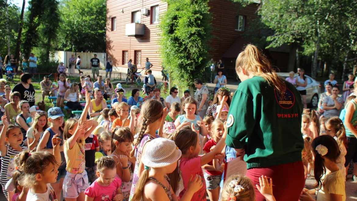 Детские праздники во дворах – новая традиция