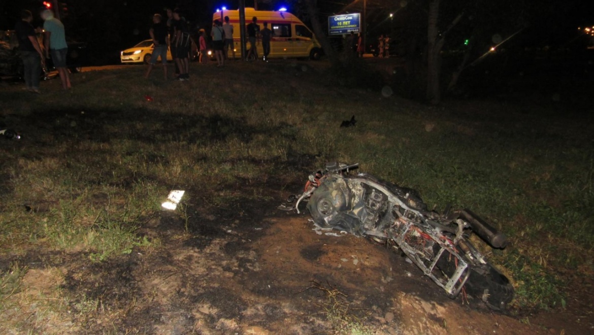 Смертельная встреча мотоцикла и "Тойоты"