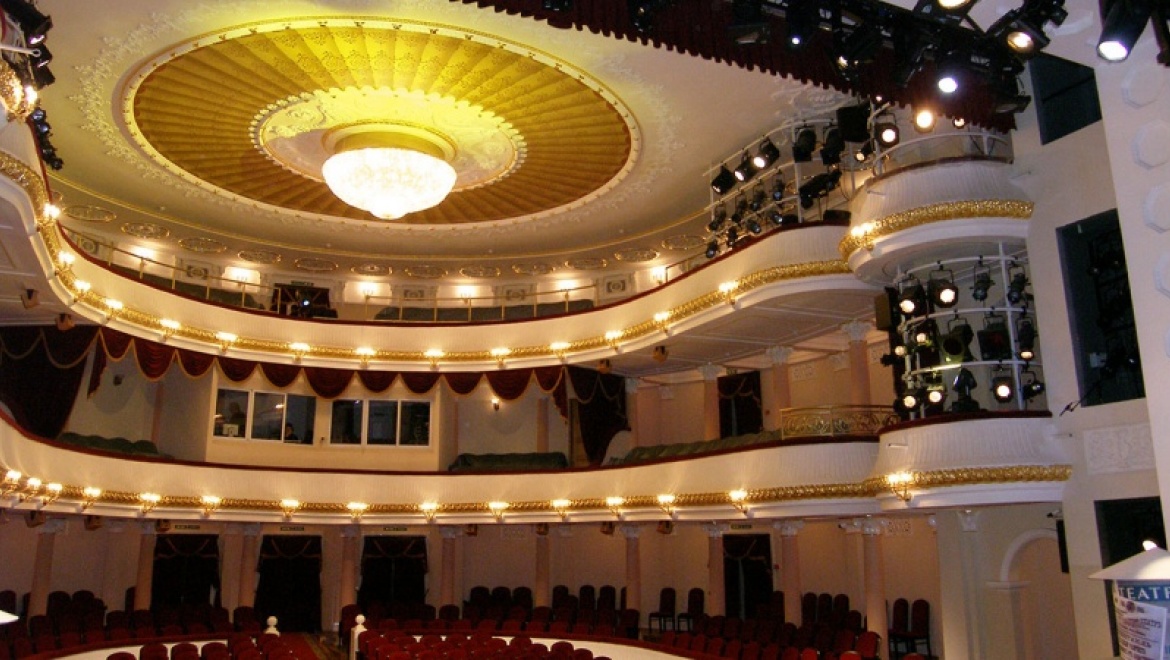 Оренбургский драматический театр открывает сезон