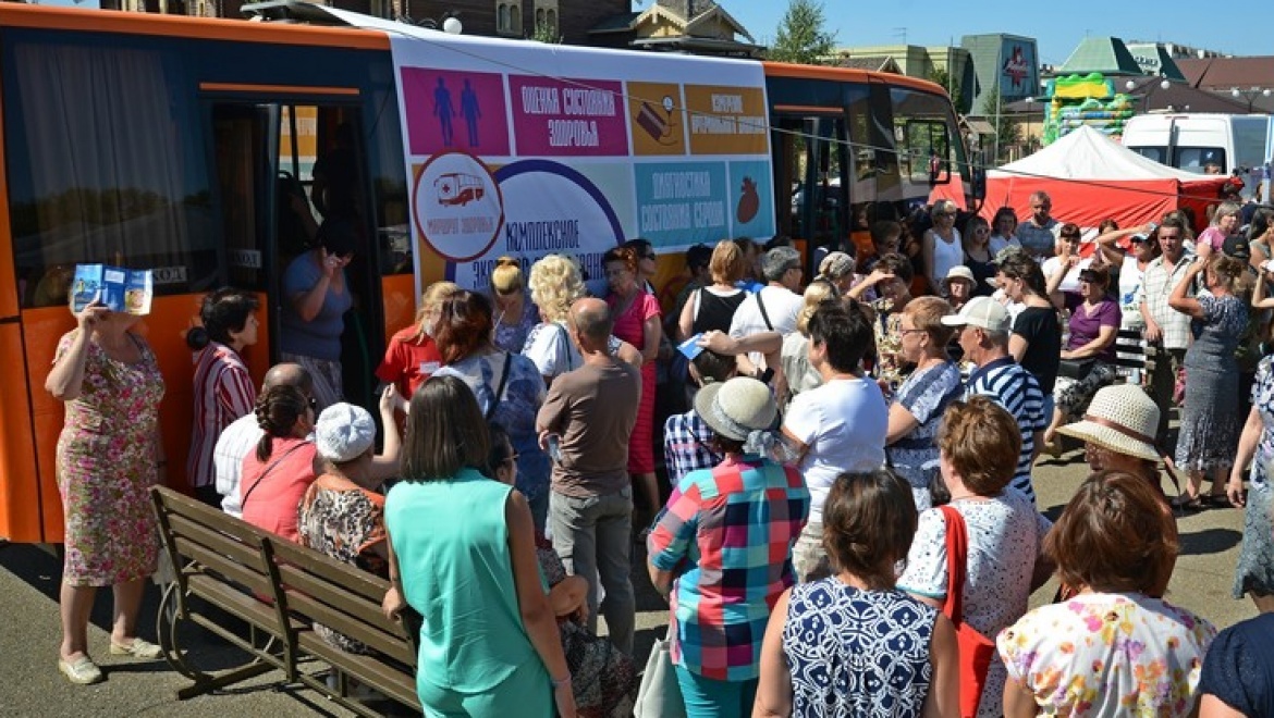 В акции «Маршрут здоровья» приняли участие более тысячи оренбуржцев