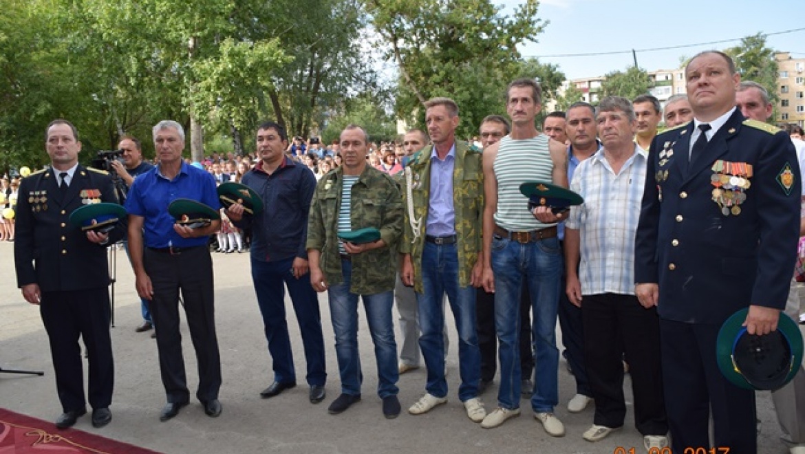 Сорочинской школе присвоено имя пограничника Александра Сидоровнина