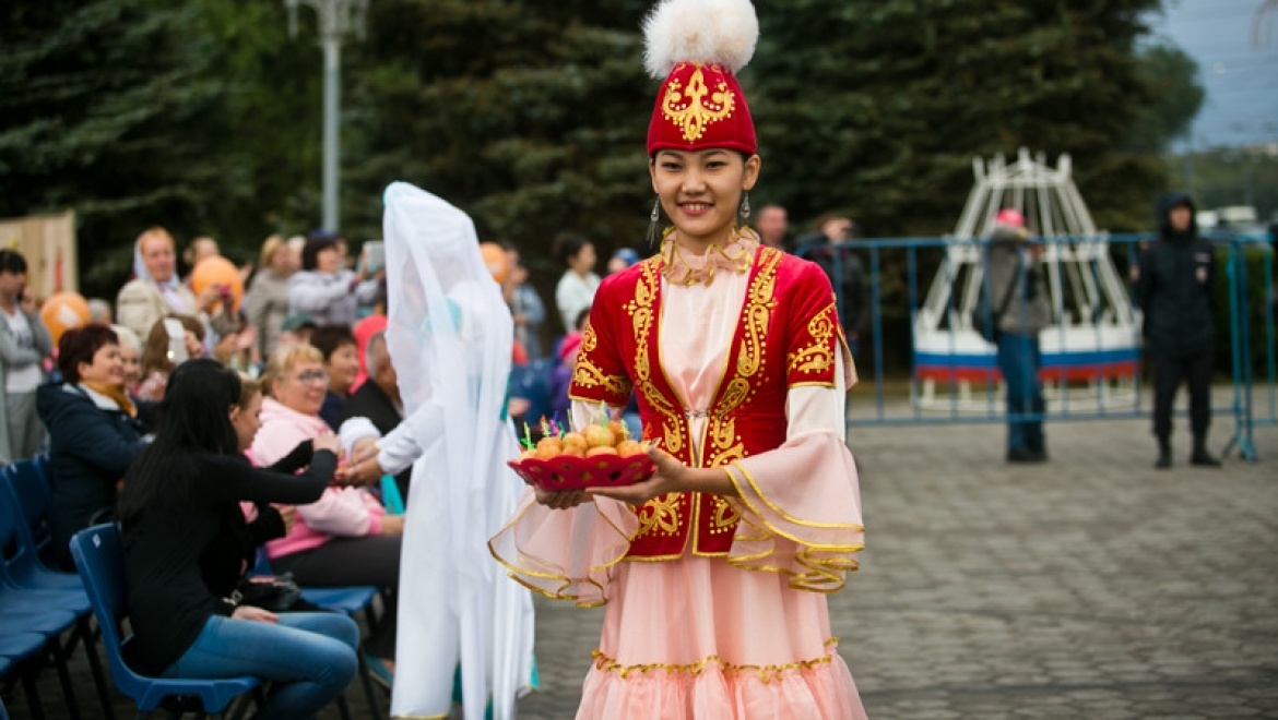 В Оренбурге впервые отпраздновали День народов Оренбуржья