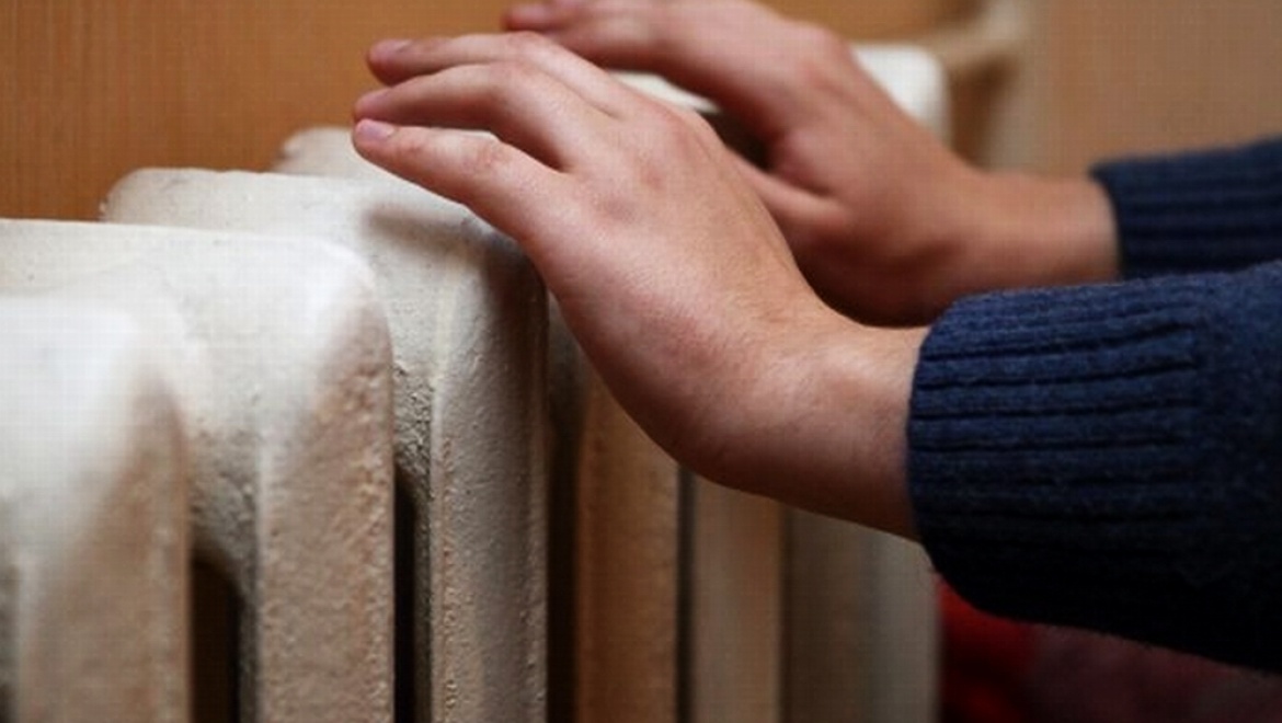 Тепло подано в шесть десятков социальных объектов