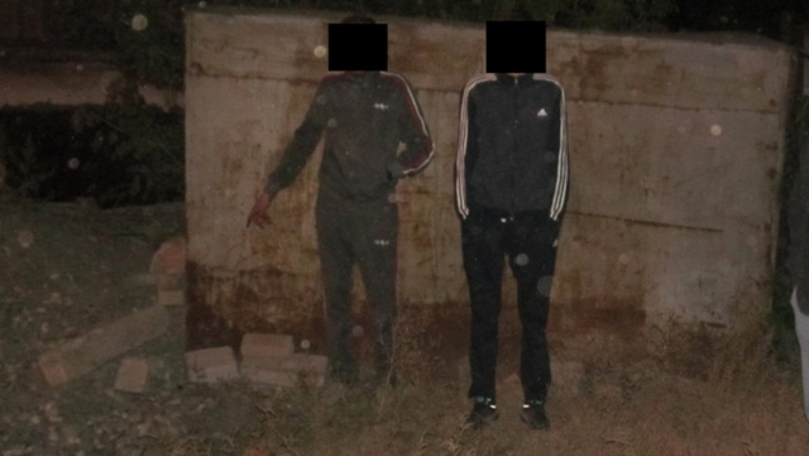 Отец и сын организовали семейный подряд по закладкам наркотиков