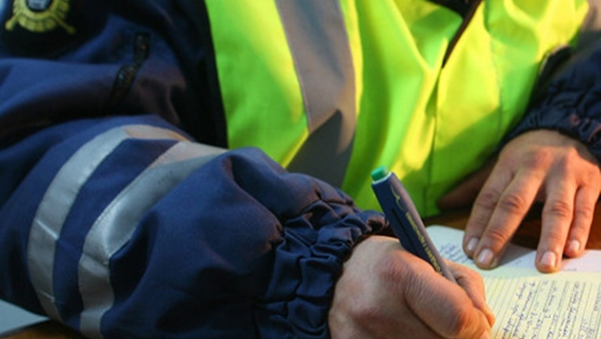 Гражданин Таджикистана пытался откупиться от инспектора ГИБДД