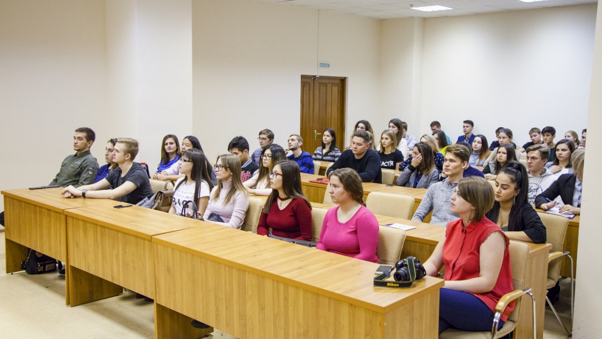 В Оренбург прибыли представители молодежного самоуправления ДНР