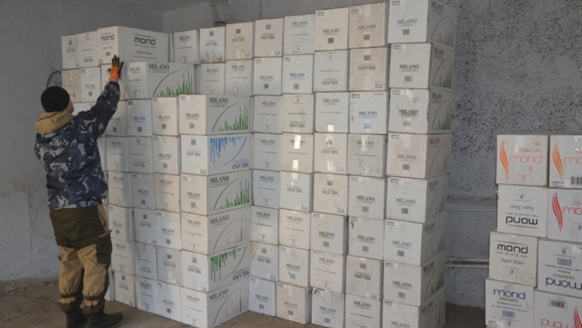 На таможне задержано более 1 млн пачек сигарет