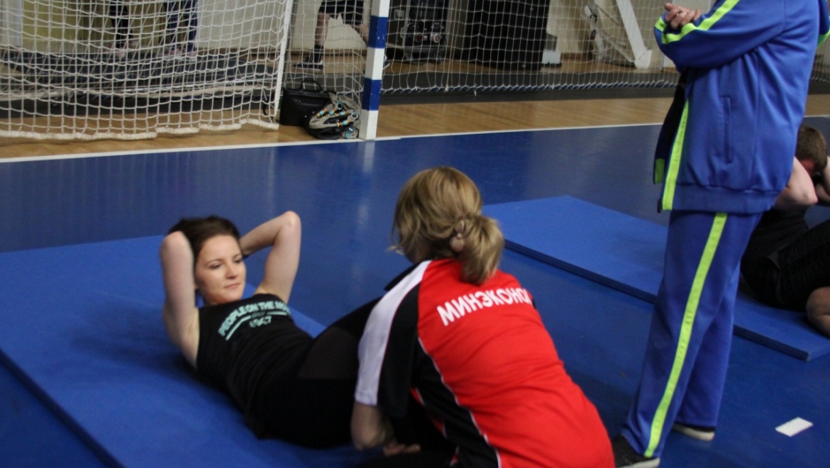 Госслужащие Оренбуржья вышли на спортивную арену