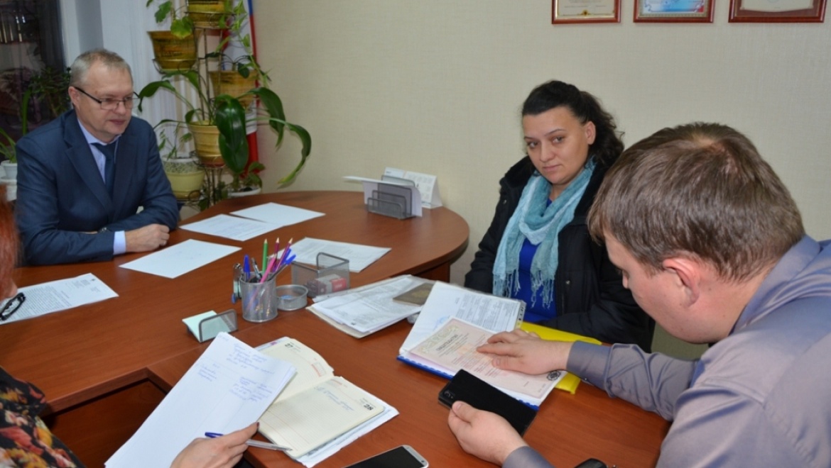 Городские депутаты принимают активное участие в «неделе приемов»