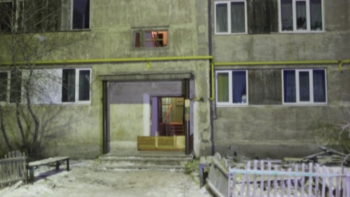 В п. Новорудном идет ликвидация последствий взрыва газа в жилом доме 