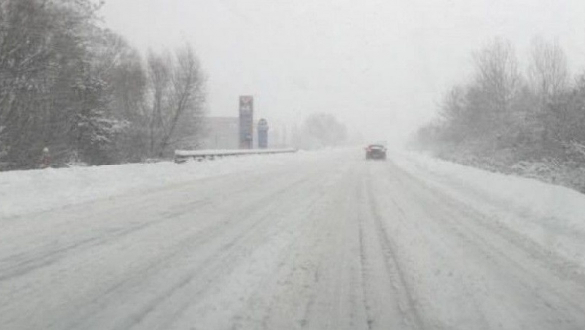 В Оренбургской и Самарской областях перекрывают трассы