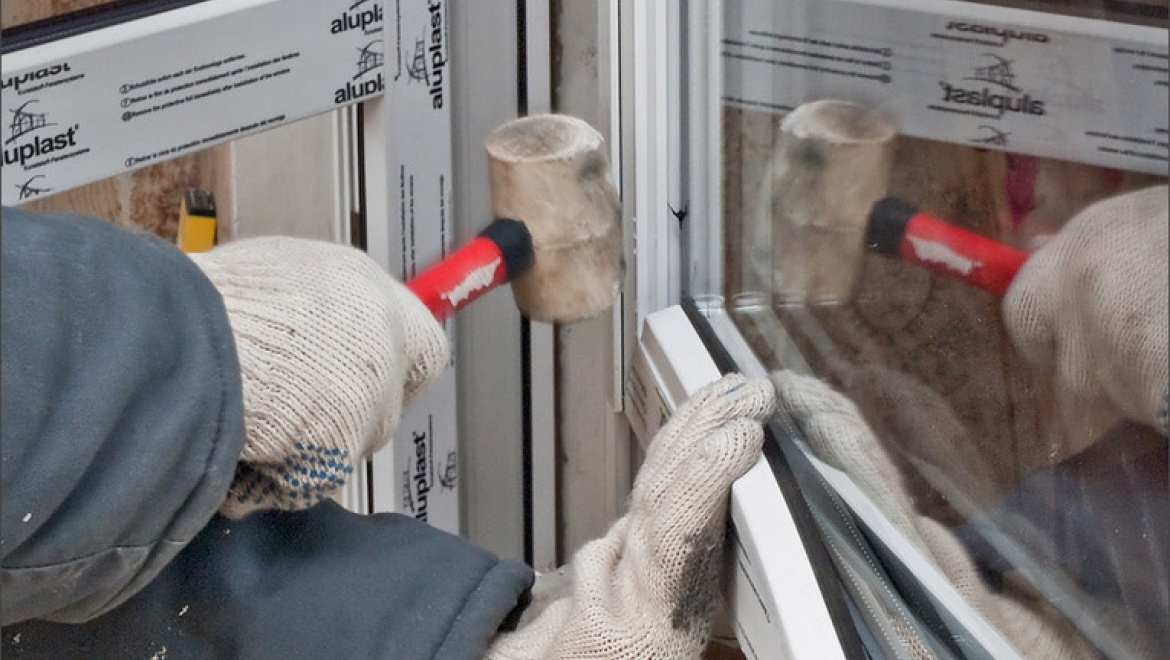 Предпринимателя оштрафовали за установку бракованных стеклопакетов