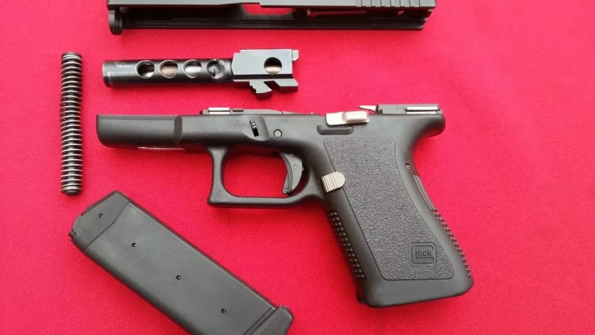 Почта России перехватила «посылку для киллера»