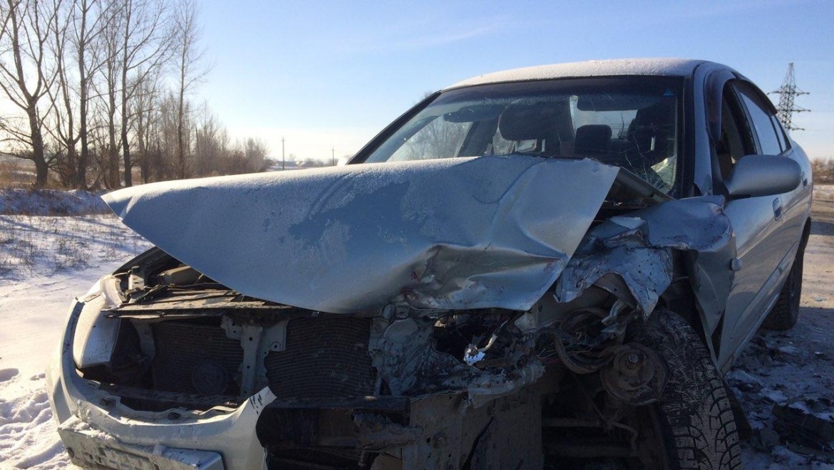 Под Кувандыком столкнулись "семерка" и "Ниссан"