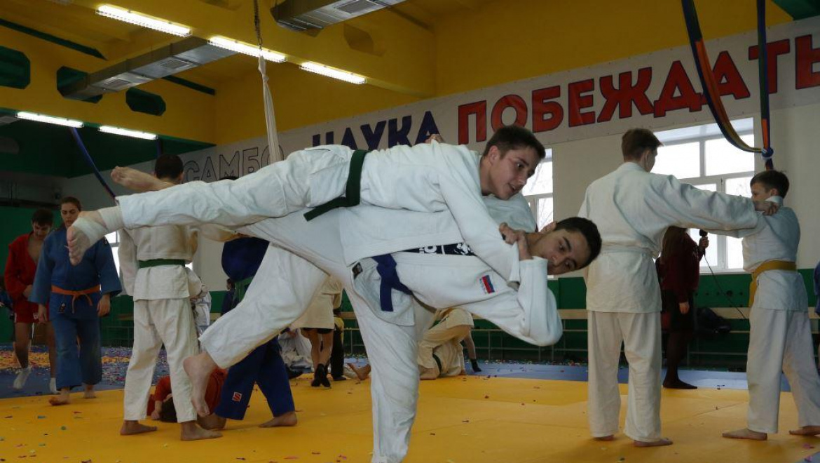 В Новотроицке обновлен Клуб САМБО-78