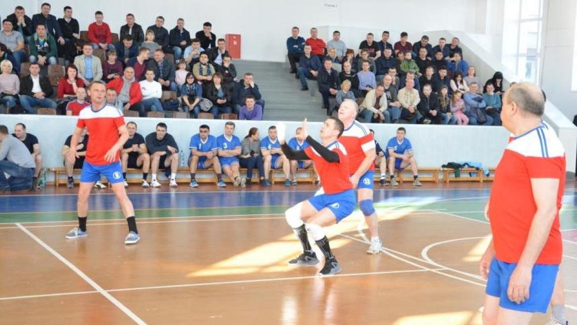 В Оренбурге состоялся турнир по волейболу, посвященный 300-летию российской полиции и 95-летию обществу «Динамо»
