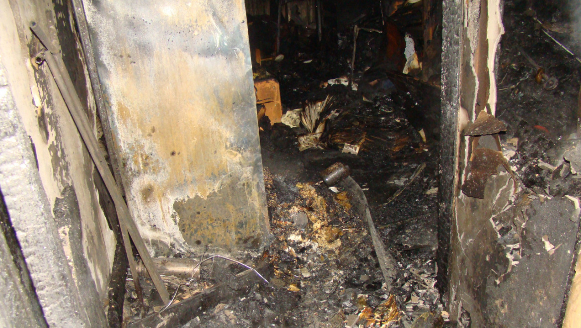 Пожар в квартире по улице 75-я Линия