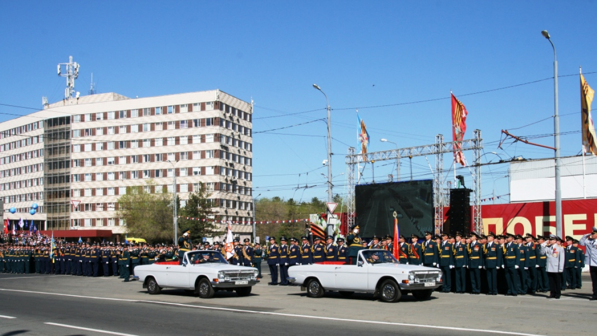 Оренбург отпраздновал 73-ю годовщину Победы в Великой Отечественной войне