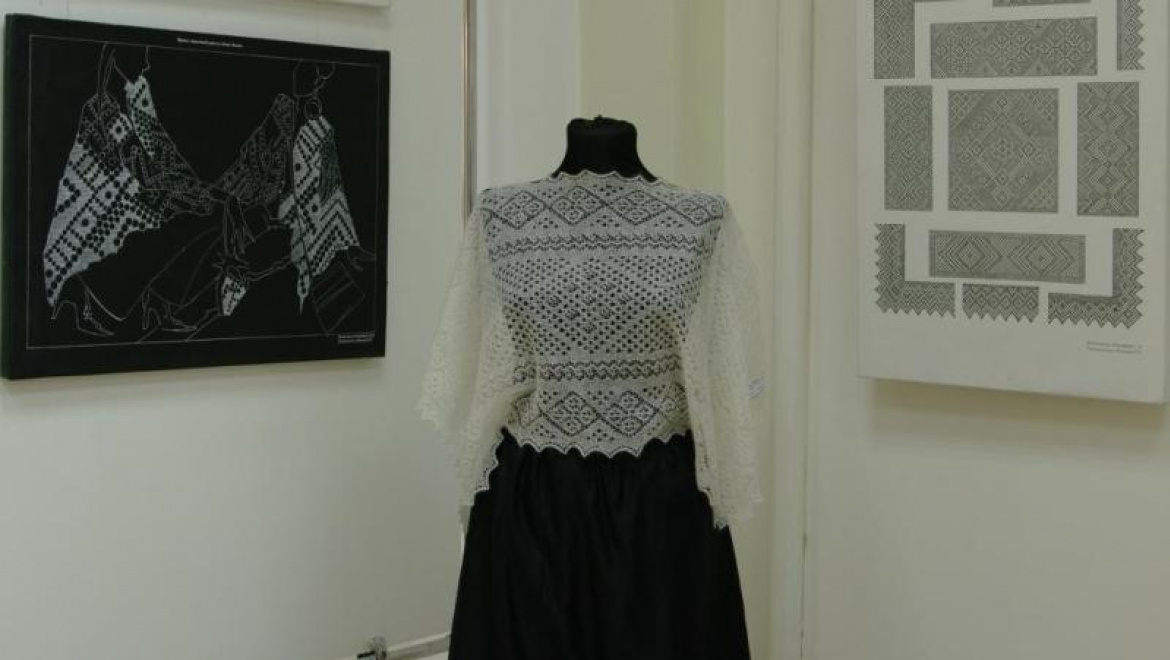 Выставка дипломных проектов учащихся пуховязального отделения художественного колледжа