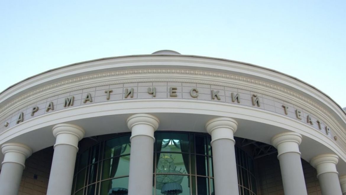 Новогодняя сказка в драмтеатре