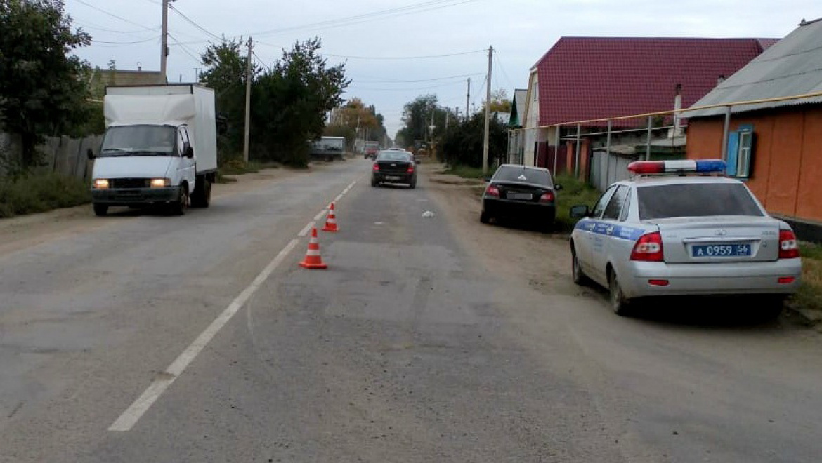 В Соль-Илецке автоледи сбила женщину с велосипедом