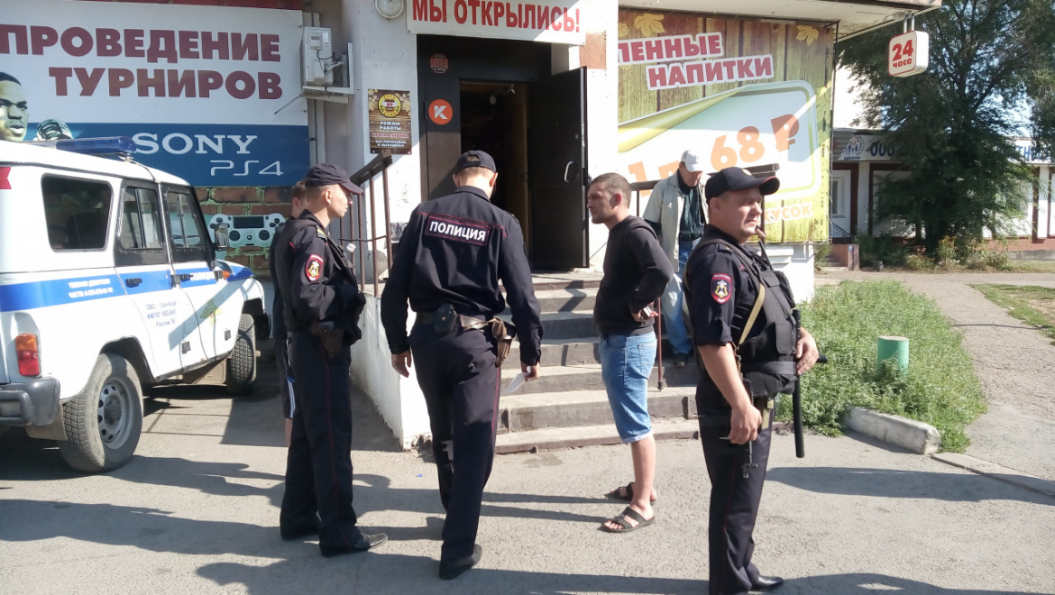 Полицейские Оренбурга задержали подозреваемого в разбойном нападении