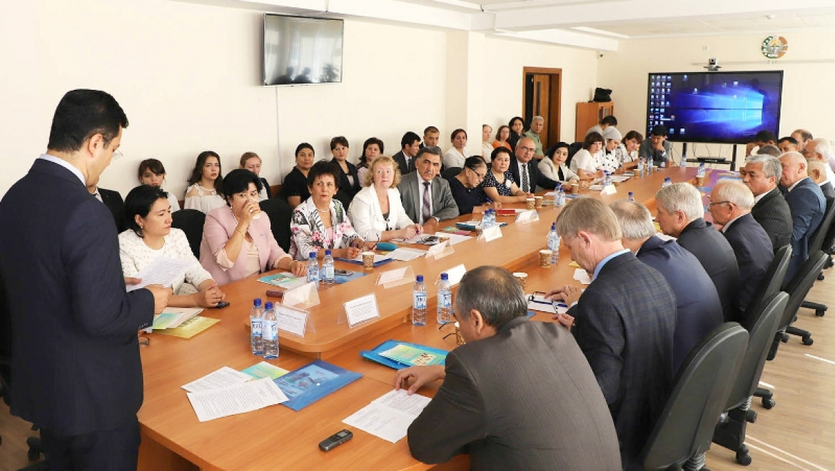 Историки Оренбуржья провели в Узбекистане конференцию 