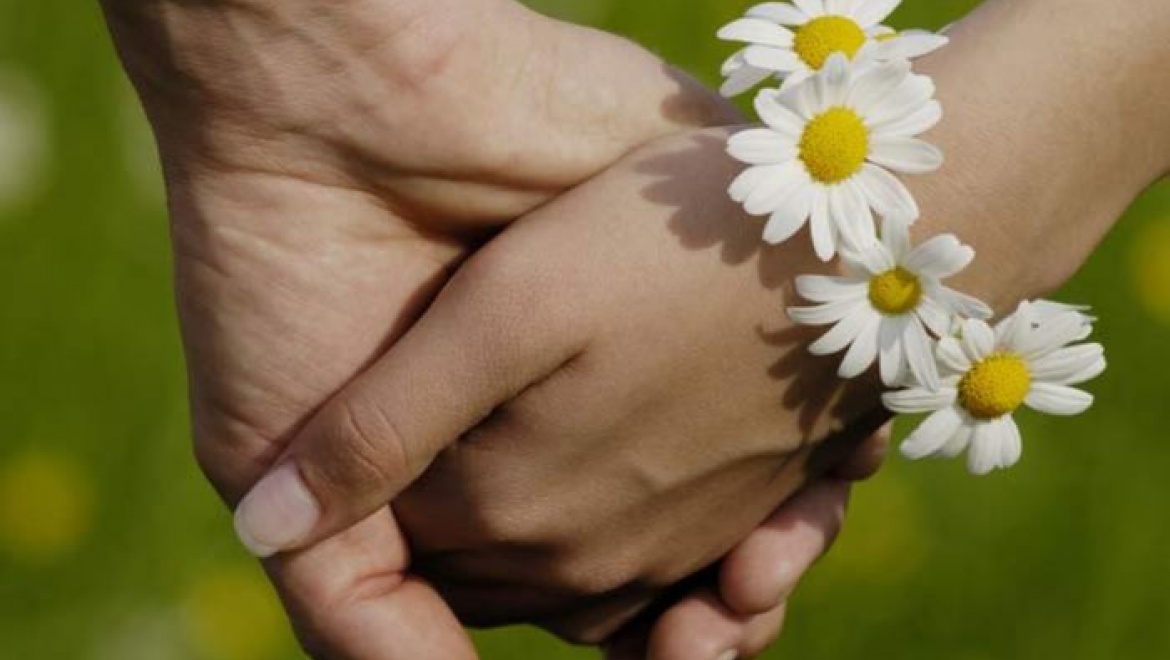 Супружеские пары с солидным стажем совместной жизни могут претендовать на медаль