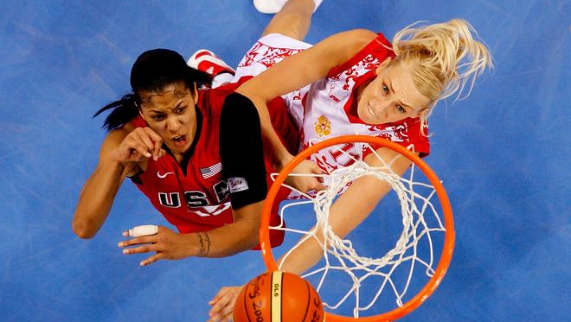 Оренбургская "Надежда" одержала первую победу в полуфинале Чемпионата России