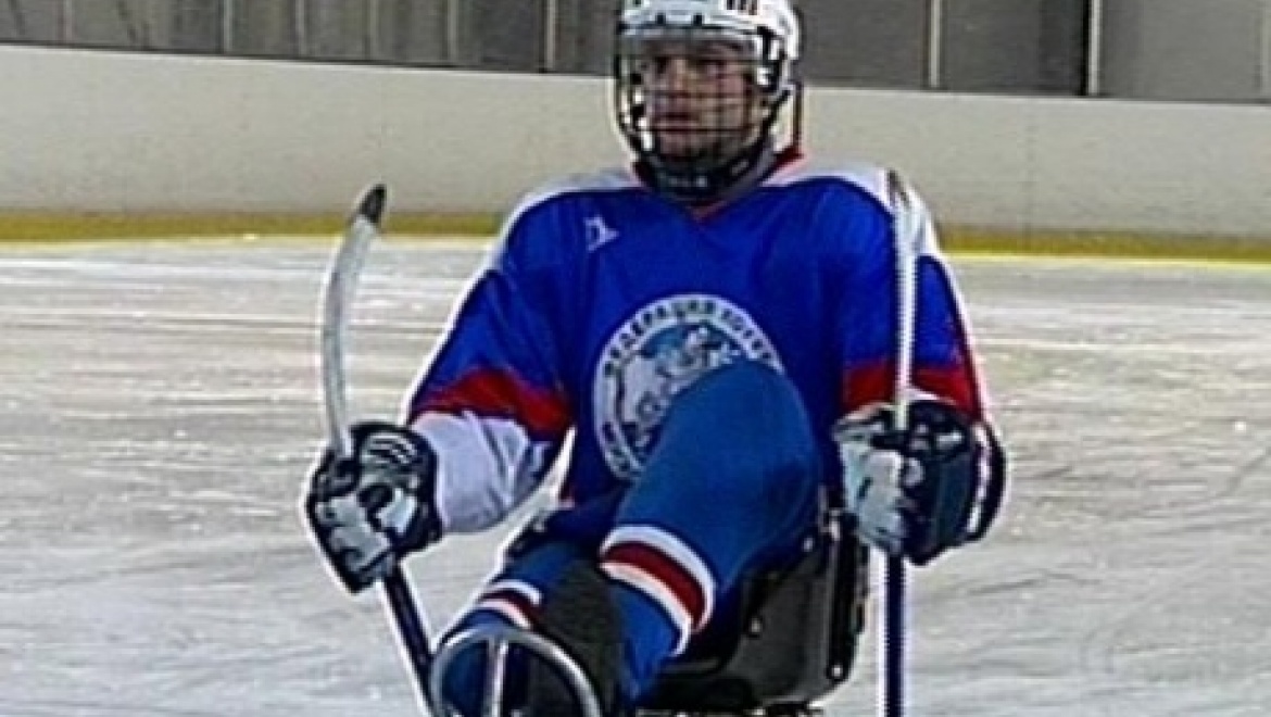 Впервые в Оренбурге - благотворительный товарищеский матч по следж-хоккею