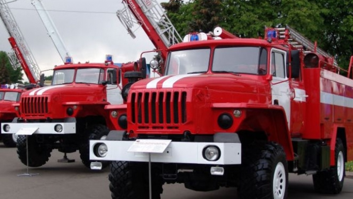 Пожарные отметили свой профессиональный праздник