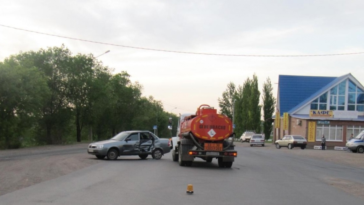 Шестимесячный малыш пострадал в ДТП на Шарлыкском шоссе