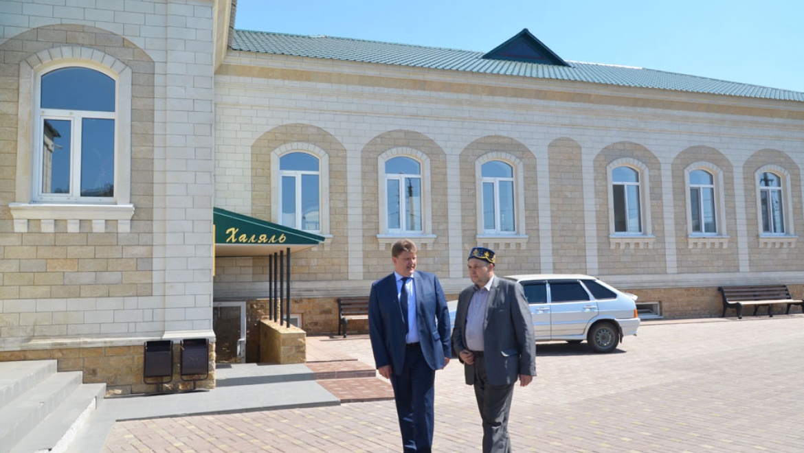 Сергей Гаврилин побывал в Оренбургской соборной мечети