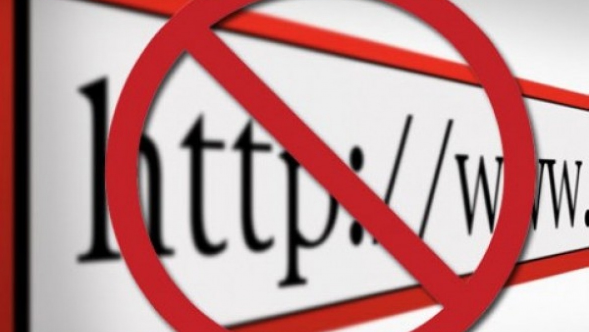 Суд признал запрещенной информацию о способах дачи взяток, распространяемую Интернет-сайтами
