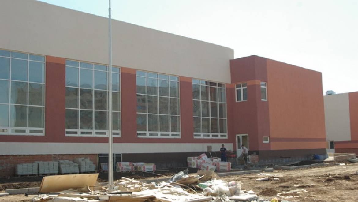 Строительство школы в 18-ом микрорайоне ведется согласно графику