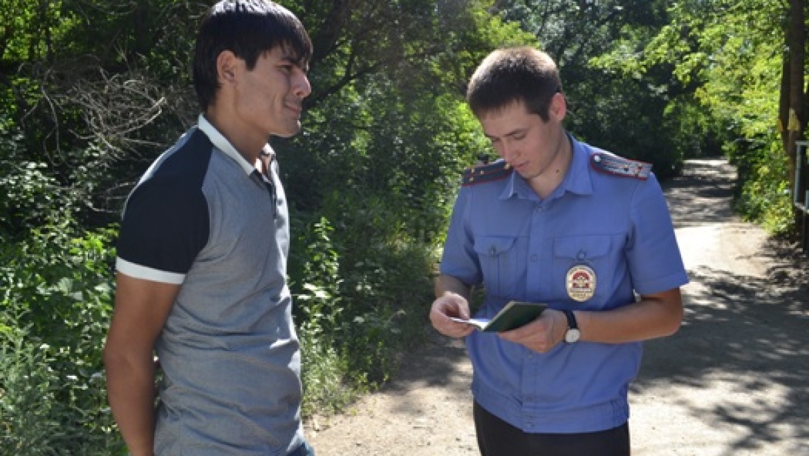Полицейские проверили безопасность в зоне отдыха «Дубки»   
