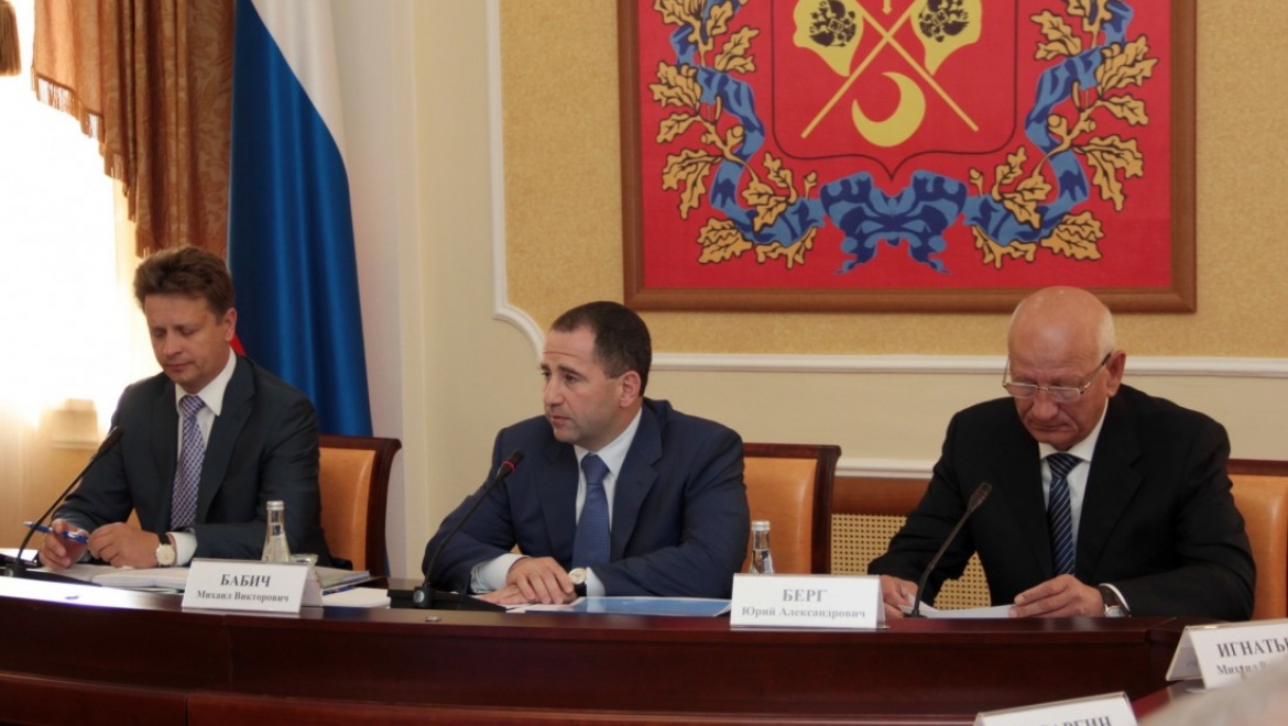 Михаил Бабич и Максим Соколов обсудили с главами приволжских регионов проект строительства транспортного коридора "Европа - Западный Китай"   