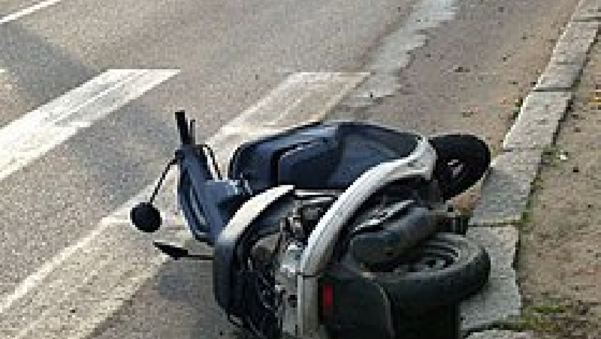 Несовершеннолетний скутерист госпитализирован после ДТП