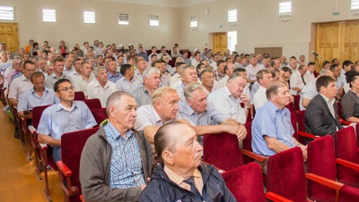 Правительство области уделяет большое внимание  вопросам социального развития села   