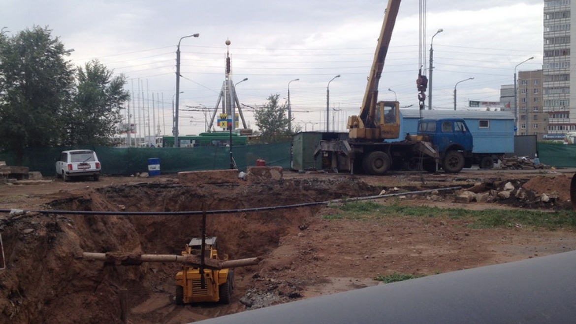 Капитальный ремонт теплотрассы на пр. Гагарина, 58\1 продолжается