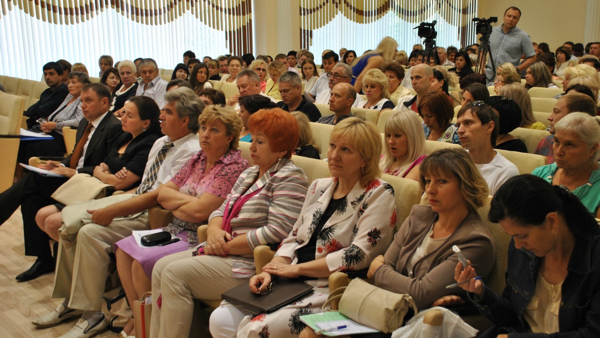 Оренбургские предприниматели обсудили проблемы развития и регулирования сферы бытового обслуживания и услуг