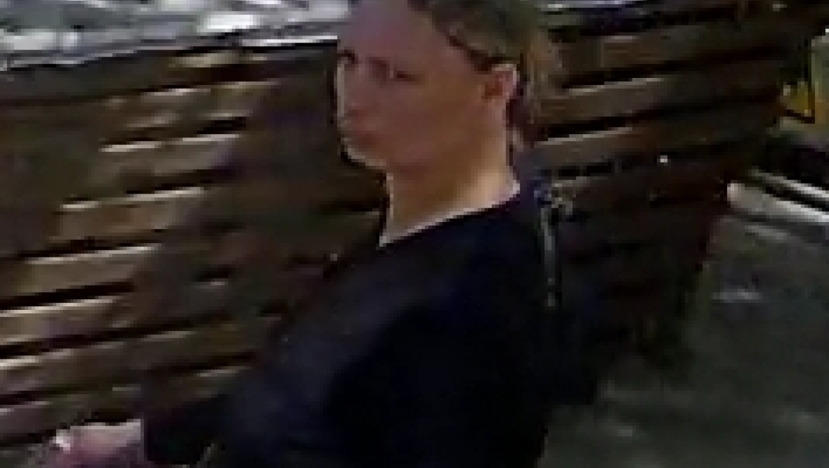 Ловкостью рук покупательница обсчитала продавцов на 10,5 тысяч рублей