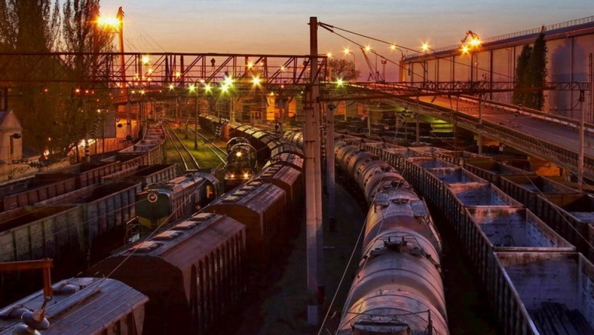 В июле 2014 года погрузка на Южно-Уральской железной дороге -  филиале ОАО «РЖД» составила 7,7 млн тонн