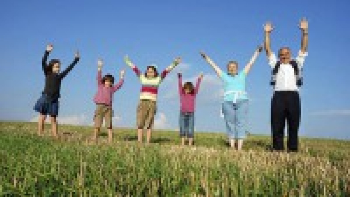 Многодетная семья бесплатно получит землю