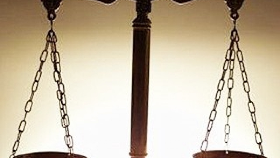 Суд восстановил мать двоих детей в родительских правах