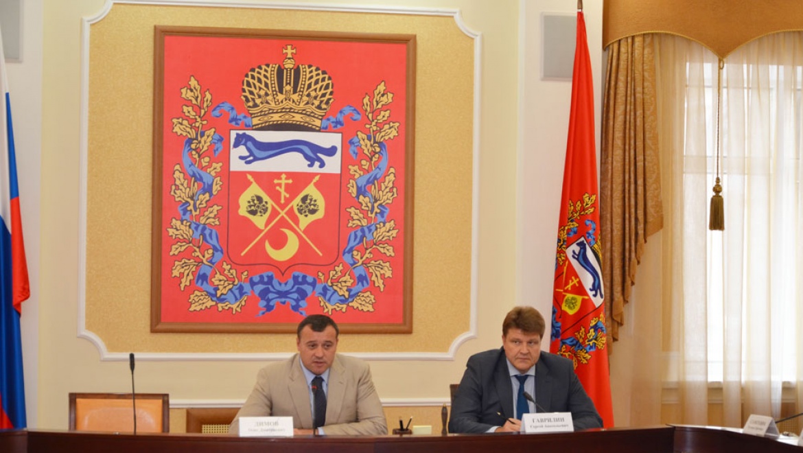 Трудоустройство переселенцев должно обязательно «увязываться» с предоставлением хотя бы первичного варианта жилья и достойной зарплатой