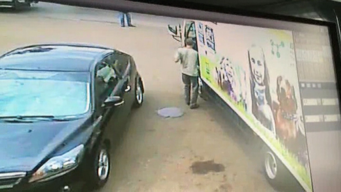 Участились случаи краж из автомобилей, доставляющих товар по торговым точкам